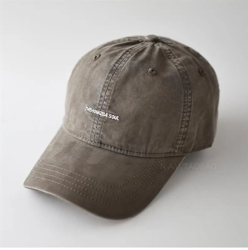 Minimalist Brown Baseball Cap with Embroidery — feature 4