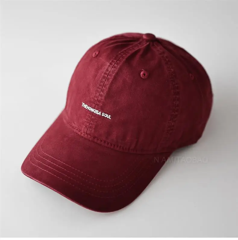 Minimalist Brown Baseball Cap with Embroidery — feature 8