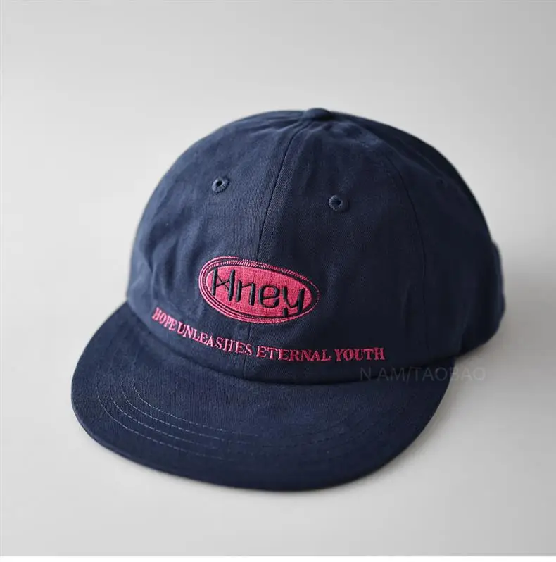 Black Knewa Letter Embroidered Baseball Cap Unisex — feature 2