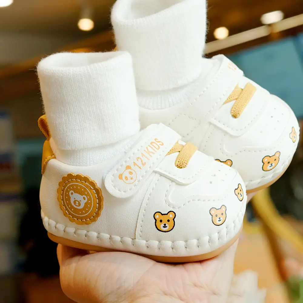 Baby Shoes White Green Newborn Soft Sole 0-1Y