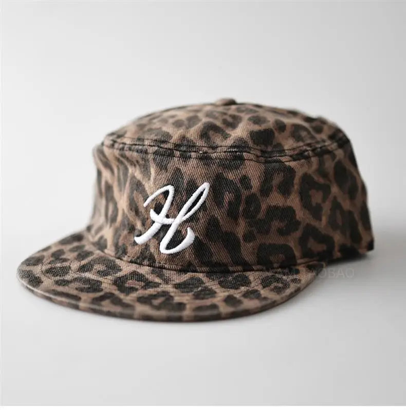 Unisex British Letter Embroidered Flat Cap Sun Hat — feature 5