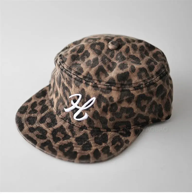 Unisex British Letter Embroidered Flat Cap Sun Hat — feature 9