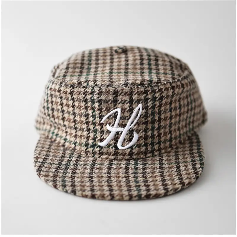 Unisex British Letter Embroidered Flat Cap Sun Hat - Image 2
