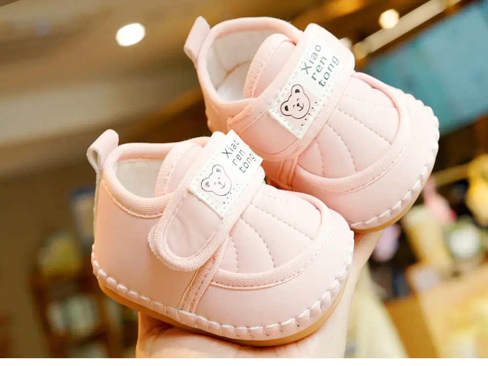 White Soft Sole Beginner Baby Shoes 0-1 Years — feature 6