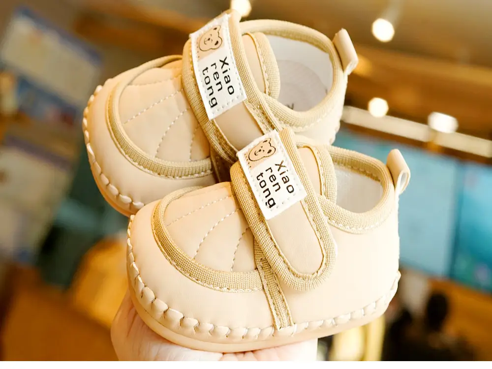 White Soft Sole Beginner Baby Shoes 0-1 Years — feature 9