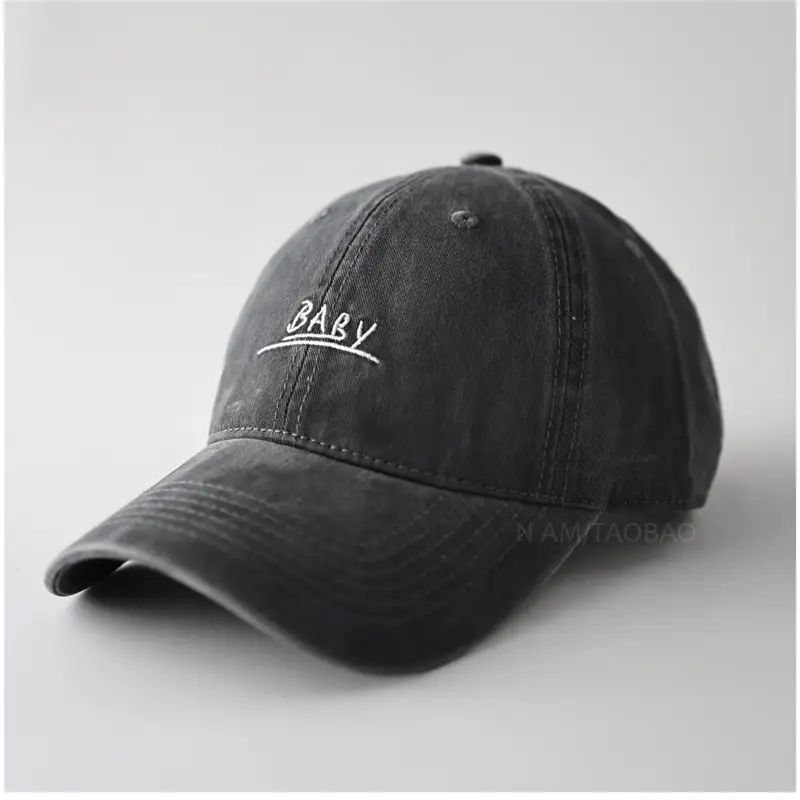 Red Embroidered Baseball Cap Unisex Casual Sunshade - Image 9