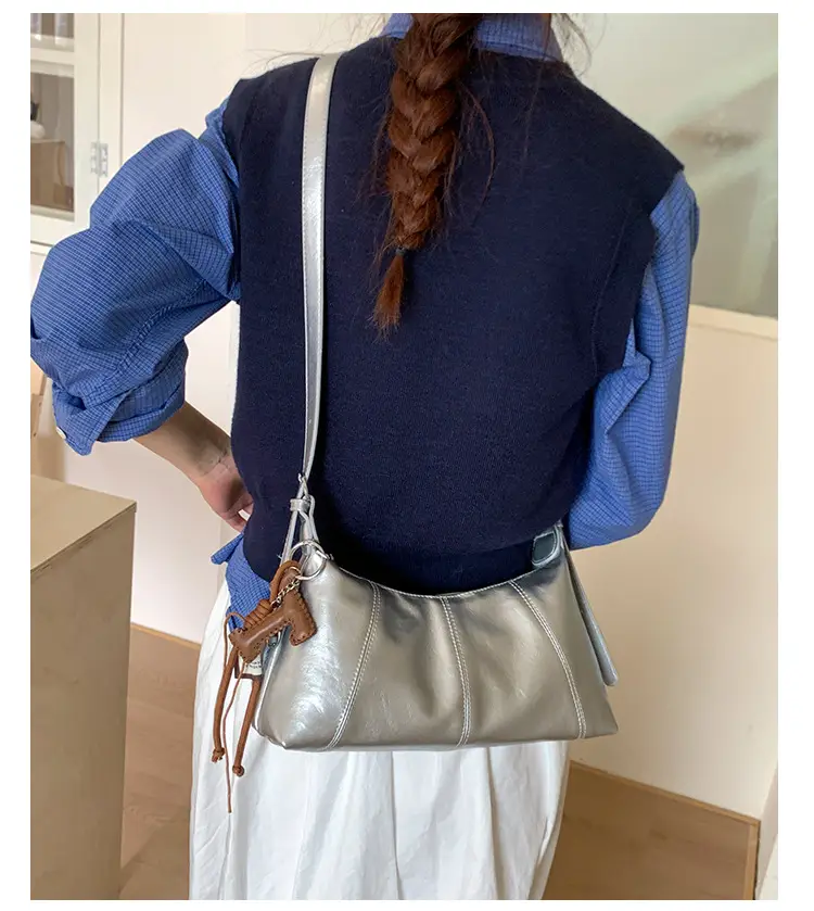 Brown Leather Shoulder Bag for Women Autumn New Niche Design — feature 32