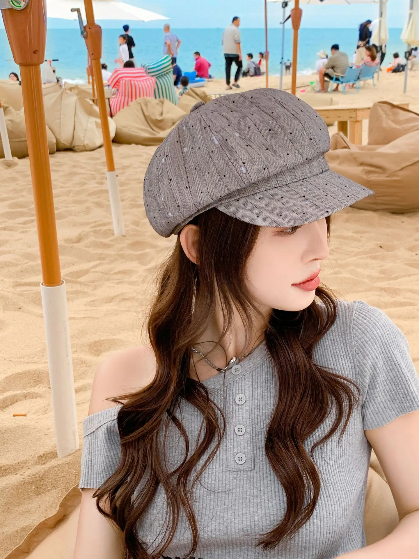 Women Duckbill Beret Smaller Face Hat for Summer — feature 10
