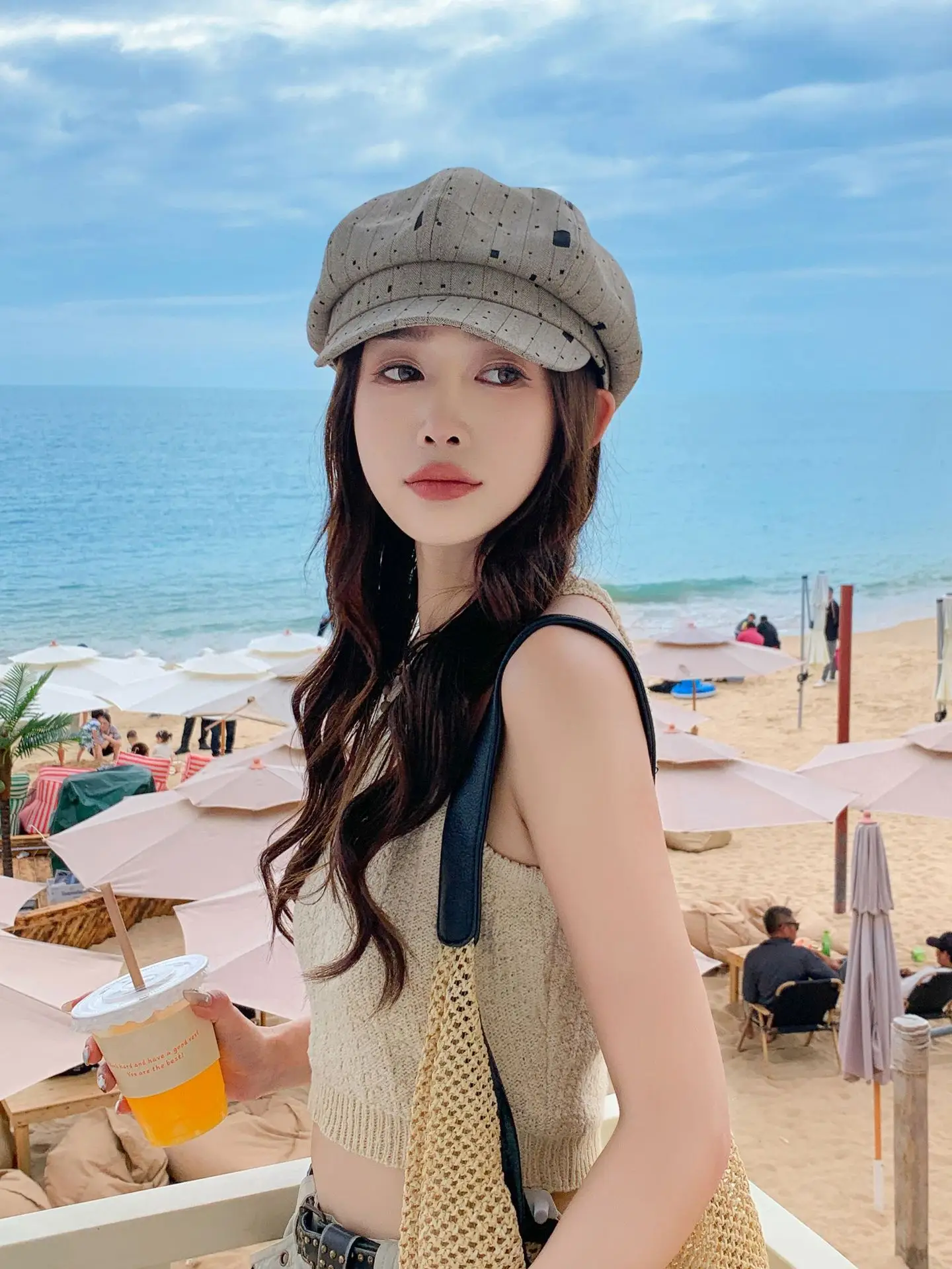Women Duckbill Beret Smaller Face Hat for Summer — feature 15
