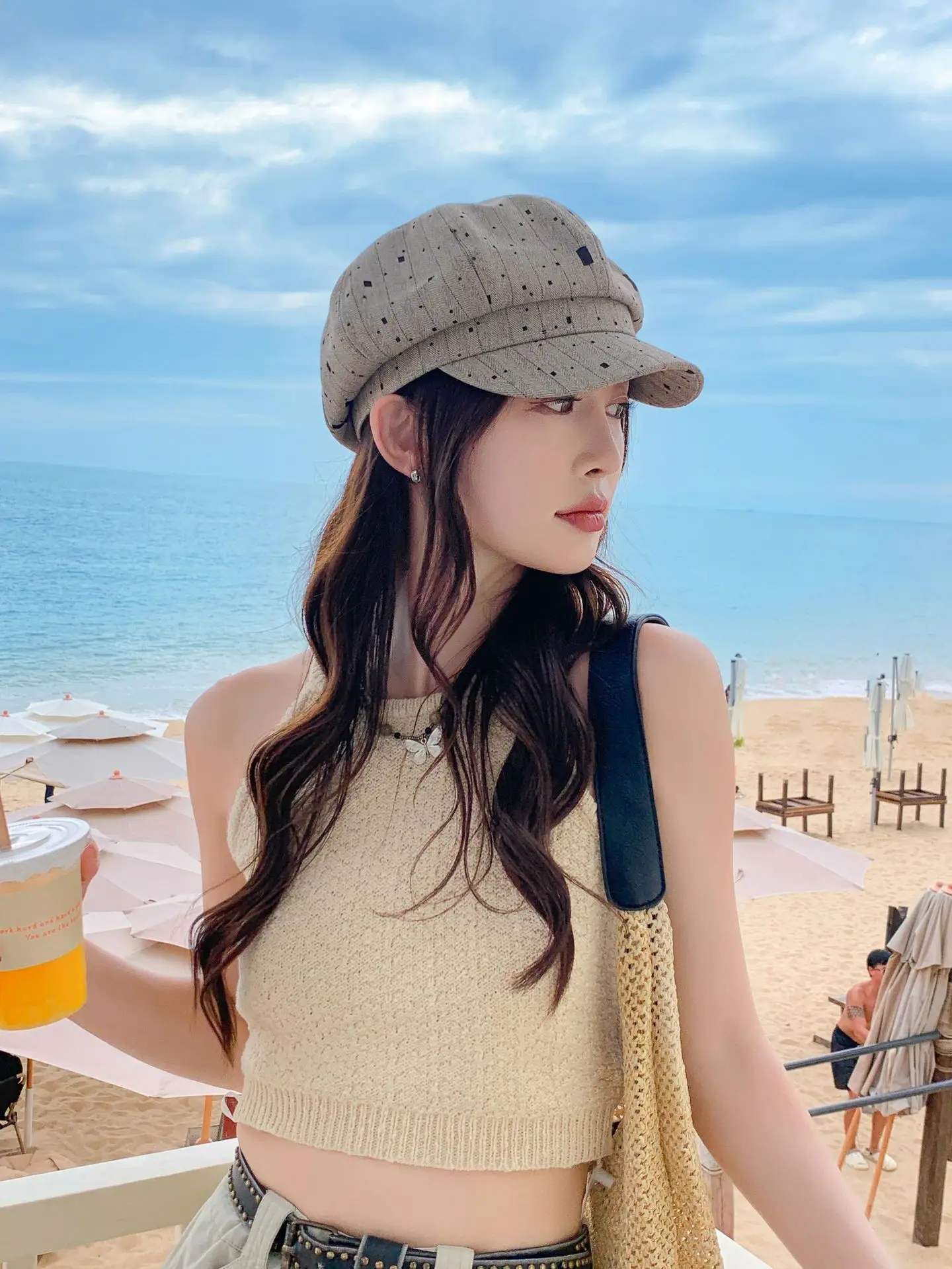 Women Duckbill Beret Smaller Face Hat for Summer — feature 16
