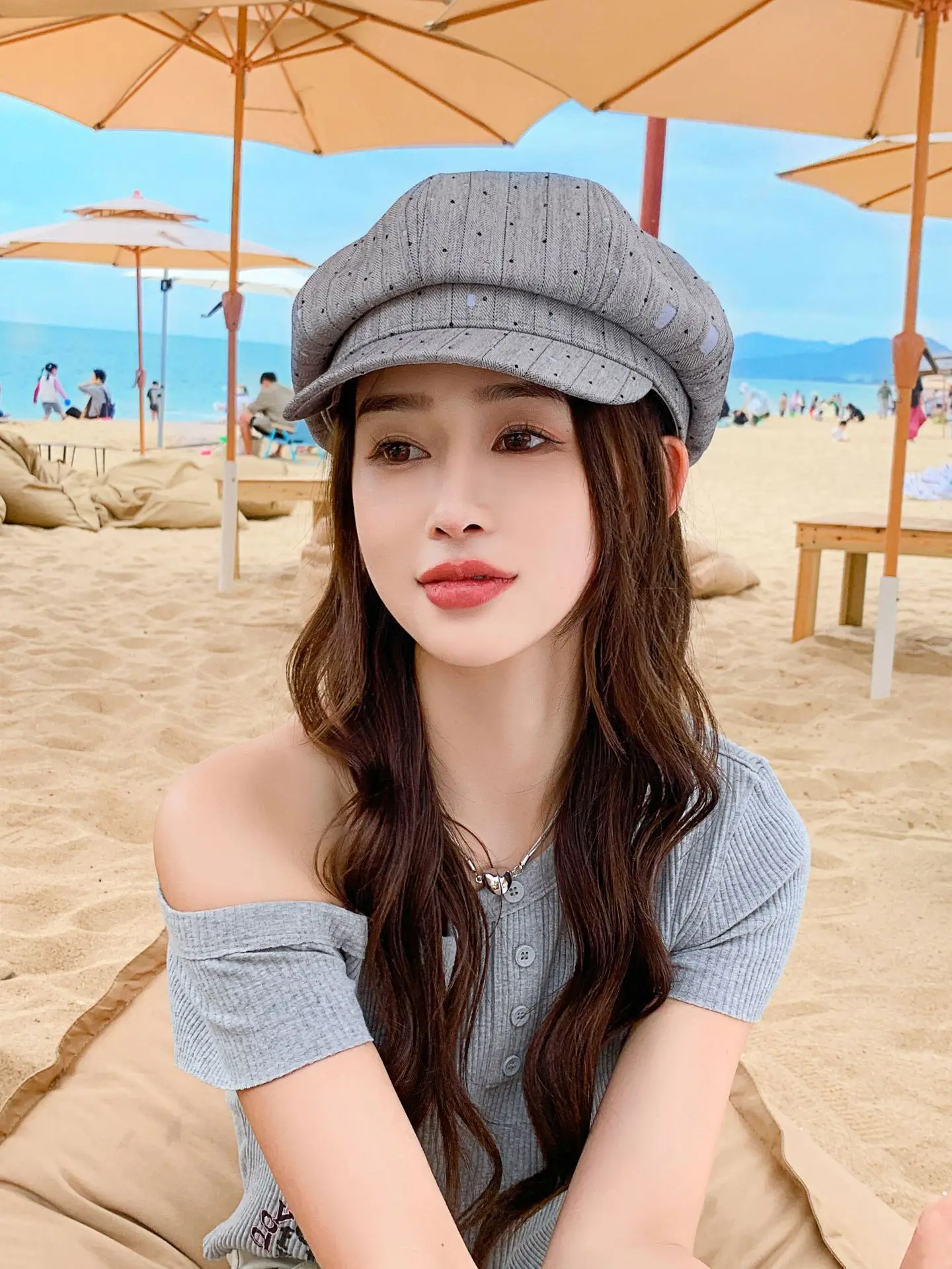 Women Duckbill Beret Smaller Face Hat for Summer — feature 7