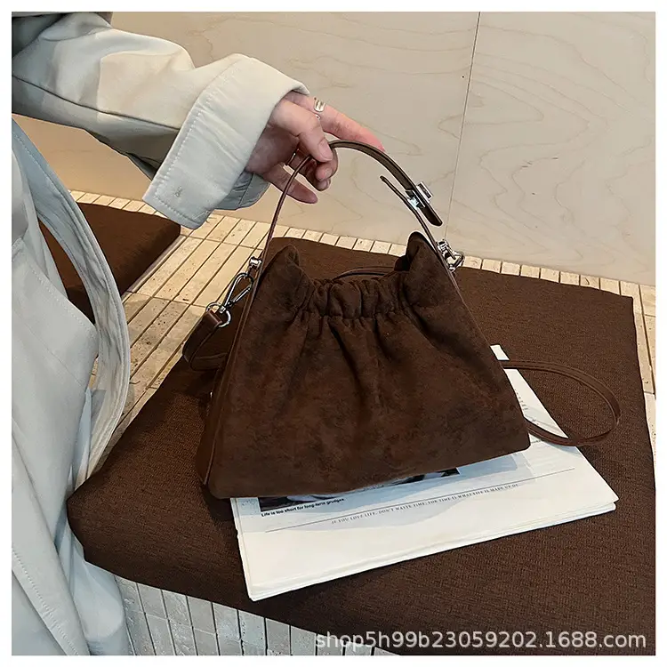 Trendy Pleated Shoulder Bag for Women Tan — feature 14