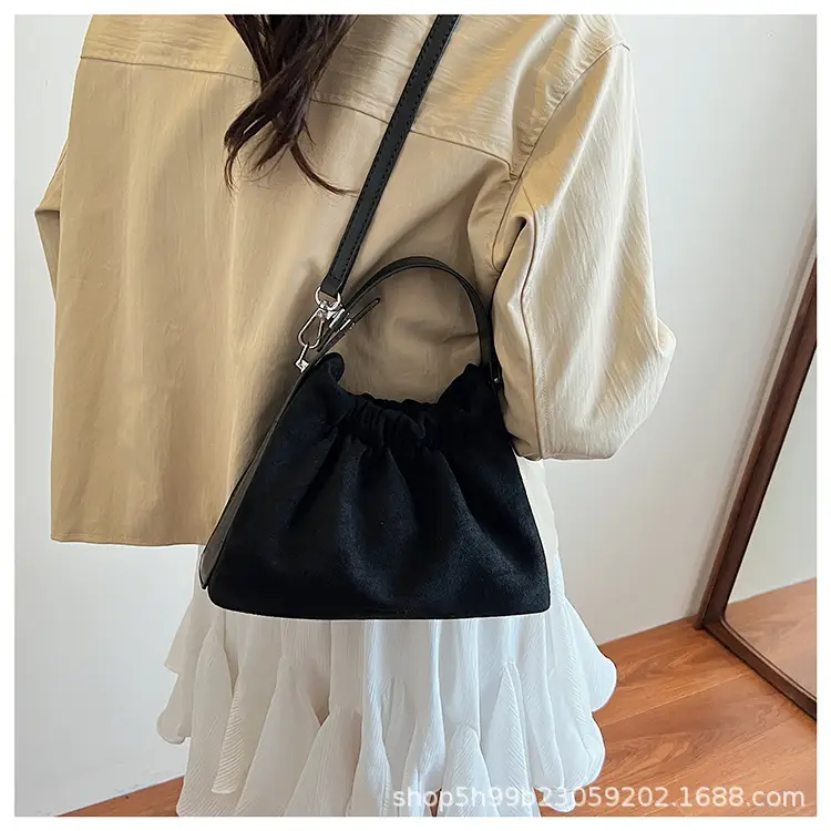 Trendy Pleated Shoulder Bag for Women Tan — feature 24