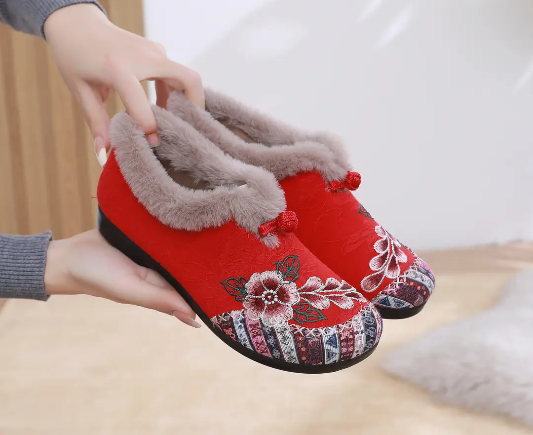 Cross-Border New Winter Women's Cotton Shoes with Plush Lining, Round Toe, Non-Slip, Soft Sole, Warm Slip-On Women's Cotton Boots - Image 2