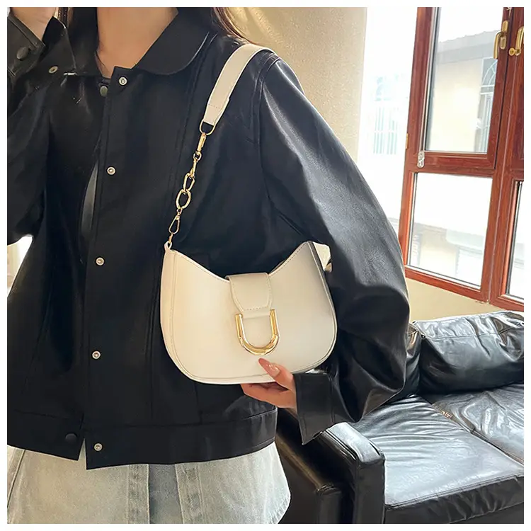 Retro Chain Shoulder Bag for Women Brown 2026 — feature 17