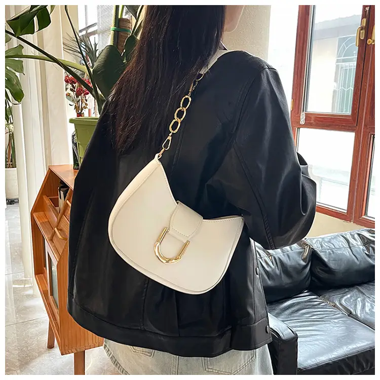 Retro Chain Shoulder Bag for Women Brown 2026 — feature 18
