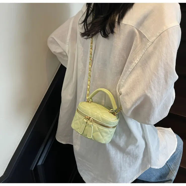 Women Quilted Chain Crossbody Bag Beige Gold Strap — feature 12