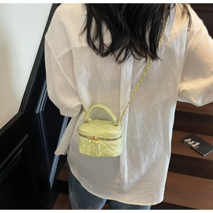 Women Quilted Chain Crossbody Bag Beige Gold Strap — feature 13