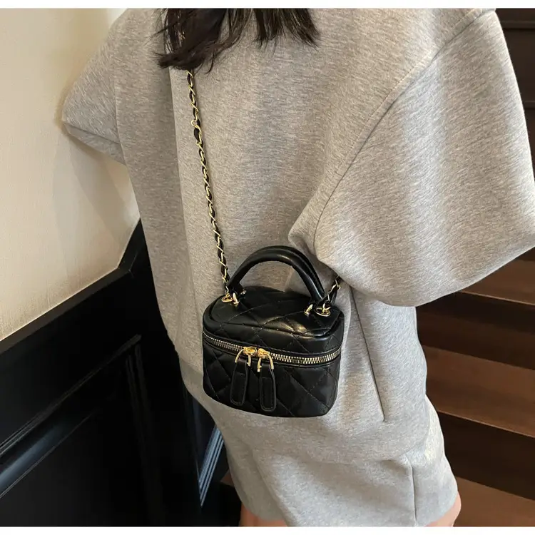 Women Quilted Chain Crossbody Bag Beige Gold Strap — feature 21