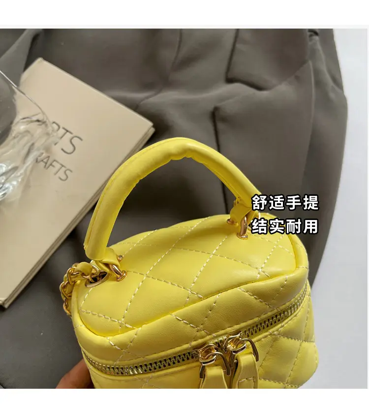 Women Quilted Chain Crossbody Bag Beige Gold Strap — feature 7