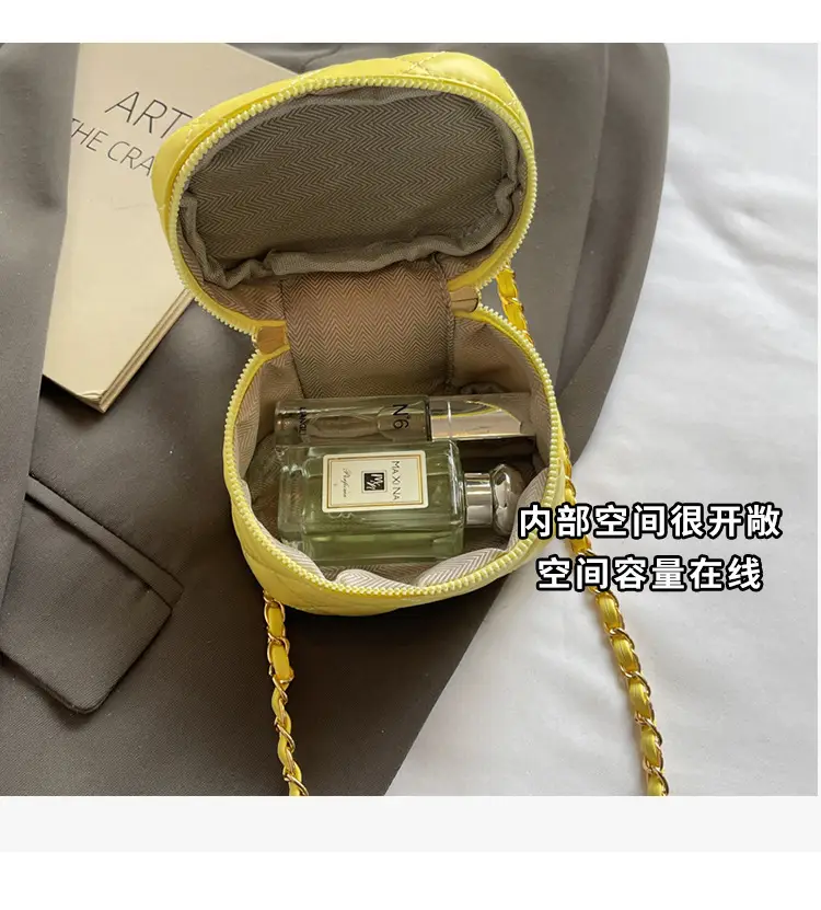 Women Quilted Chain Crossbody Bag Beige Gold Strap — feature 9