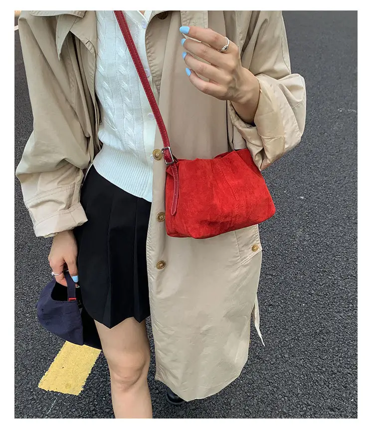 Suede Pleated Crossbody Bag Lucky Color Cloud Bag — feature 11
