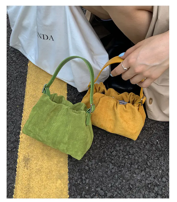 Suede Pleated Crossbody Bag Lucky Color Cloud Bag — feature 12