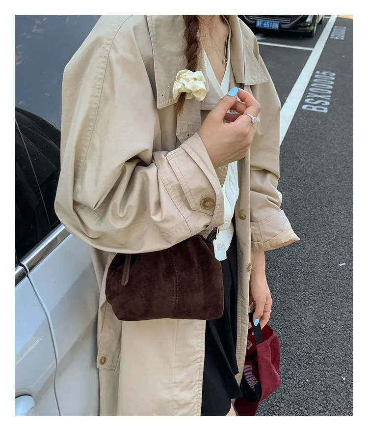 Suede Pleated Crossbody Bag Lucky Color Cloud Bag — feature 21
