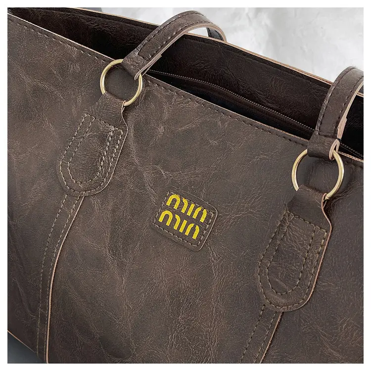 Women's Brown Leather Shoulder Tote Bag 2025 Summer — feature 8