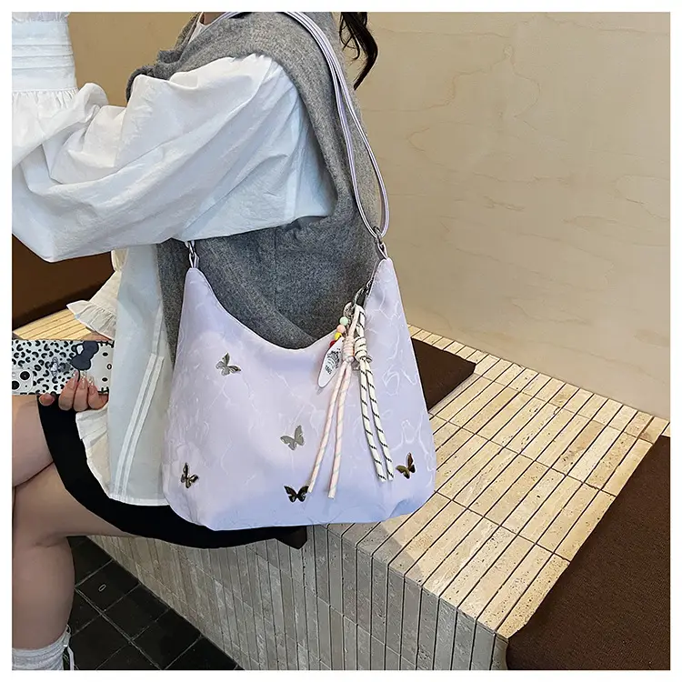 Women's Large Capacity Crossbody Bag with Tassel — feature 16