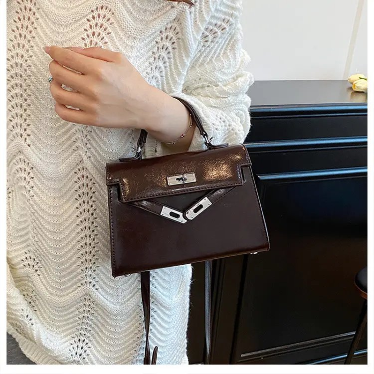 Red Square Handbag for Women 2025 New Versatile Shoulder Crossbody Kelly Bag — feature 11