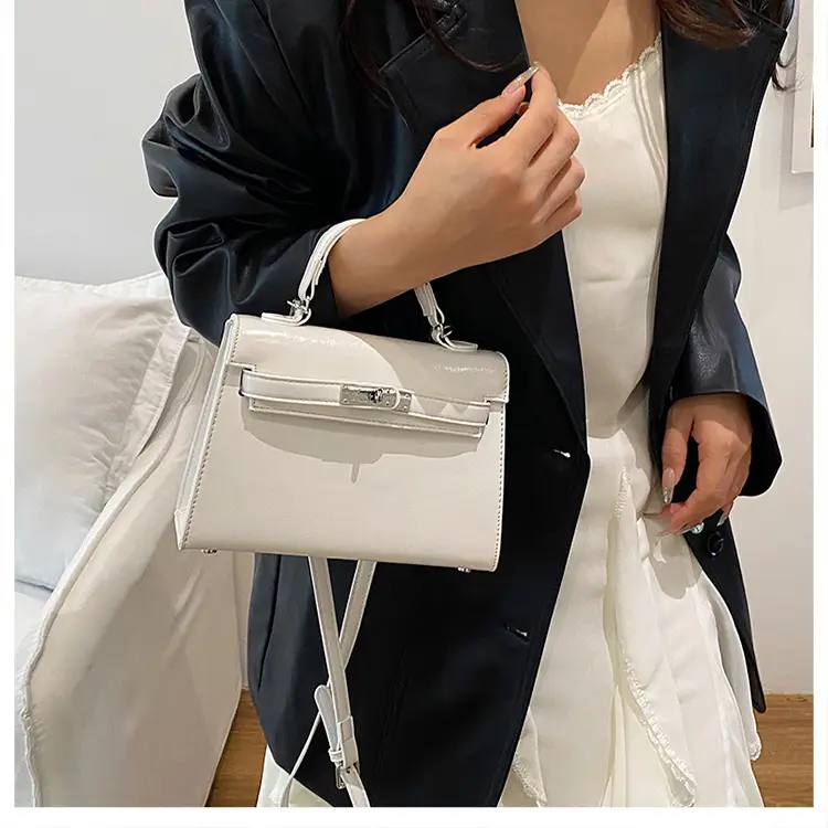 Red Square Handbag for Women 2025 New Versatile Shoulder Crossbody Kelly Bag — feature 17