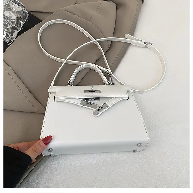 Red Square Handbag for Women 2025 New Versatile Shoulder Crossbody Kelly Bag — feature 22