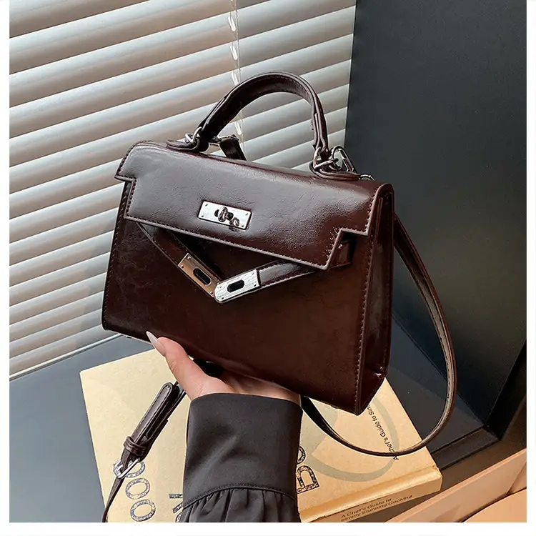 Red Square Handbag for Women 2025 New Versatile Shoulder Crossbody Kelly Bag — feature 26