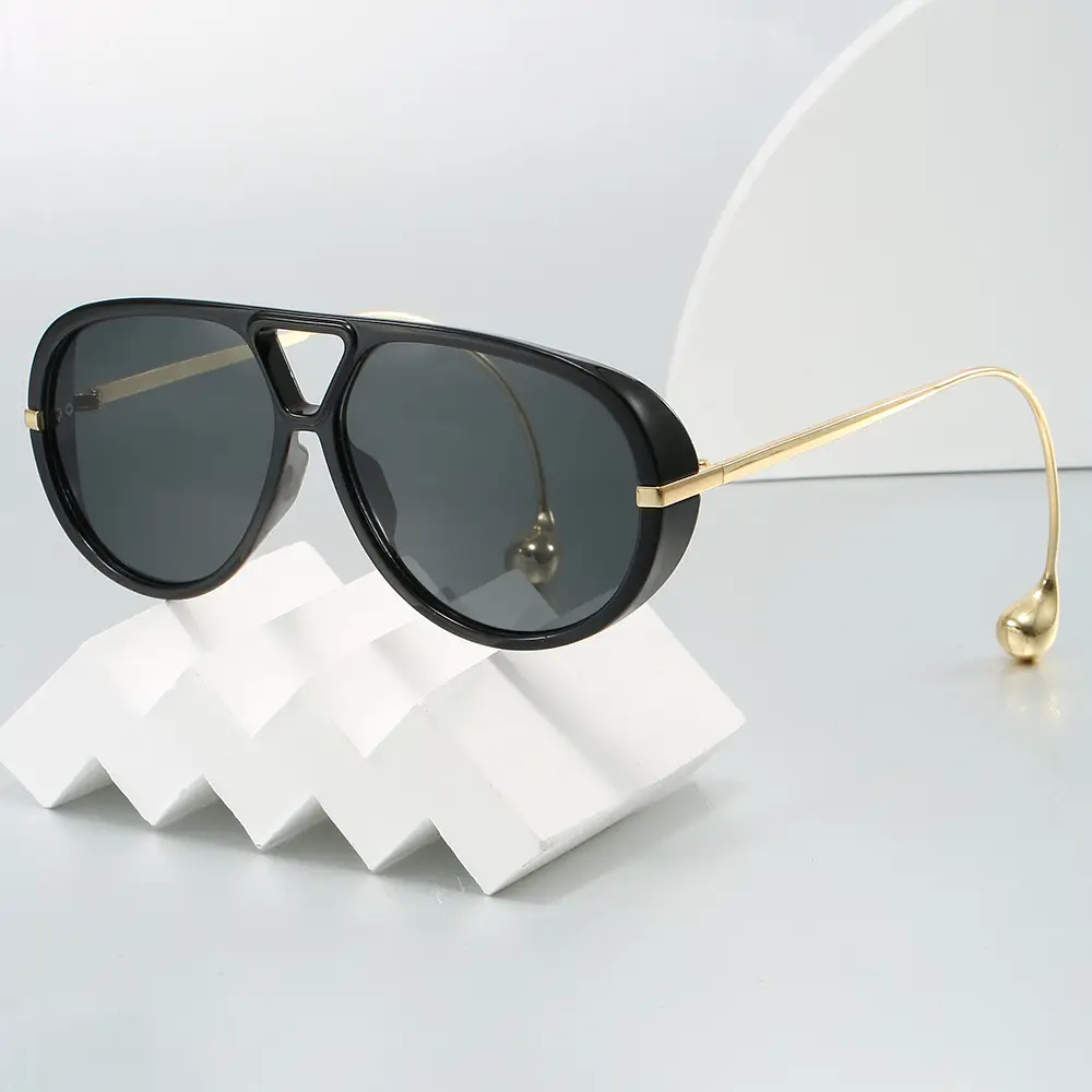 European Style Large Frame Sunglasses with Gold Bridge - Image 9