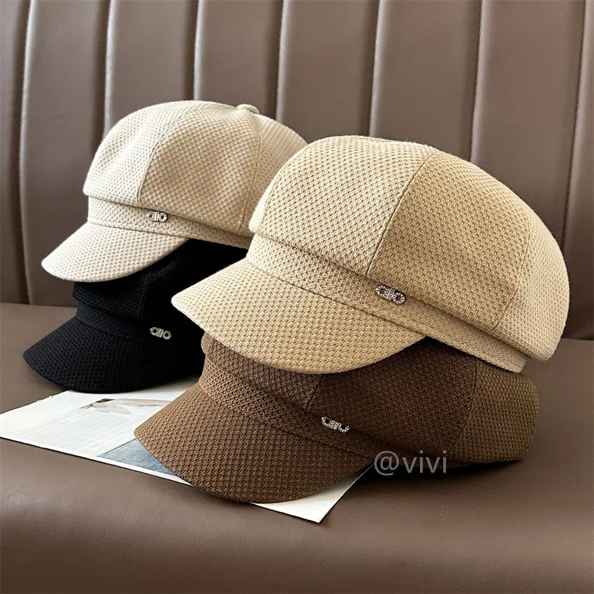 Women's Black Duckbill Hat Autumn Winter Large Circumference - Image 10