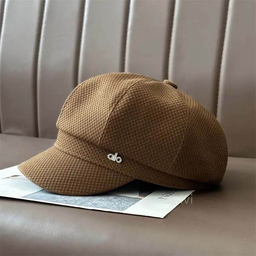 Women's Black Duckbill Hat Autumn Winter Large Circumference - Image 8