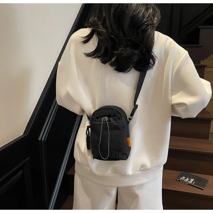 Waterproof Mobile Phone Bag for Women 2025 Summer — feature 32