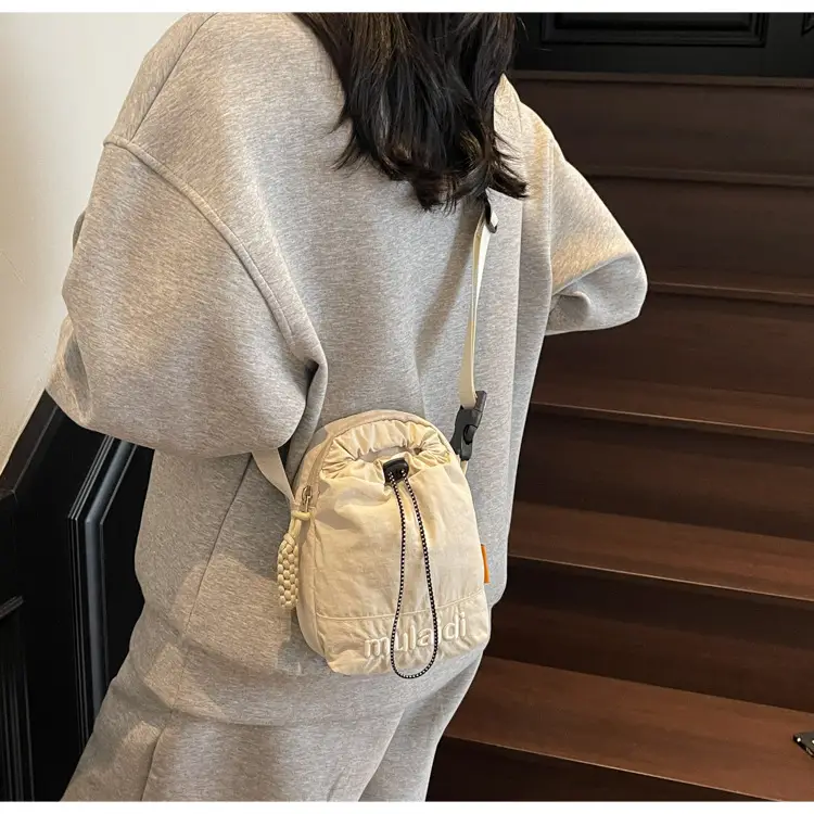 Waterproof Mobile Phone Bag for Women 2025 Summer — feature 35