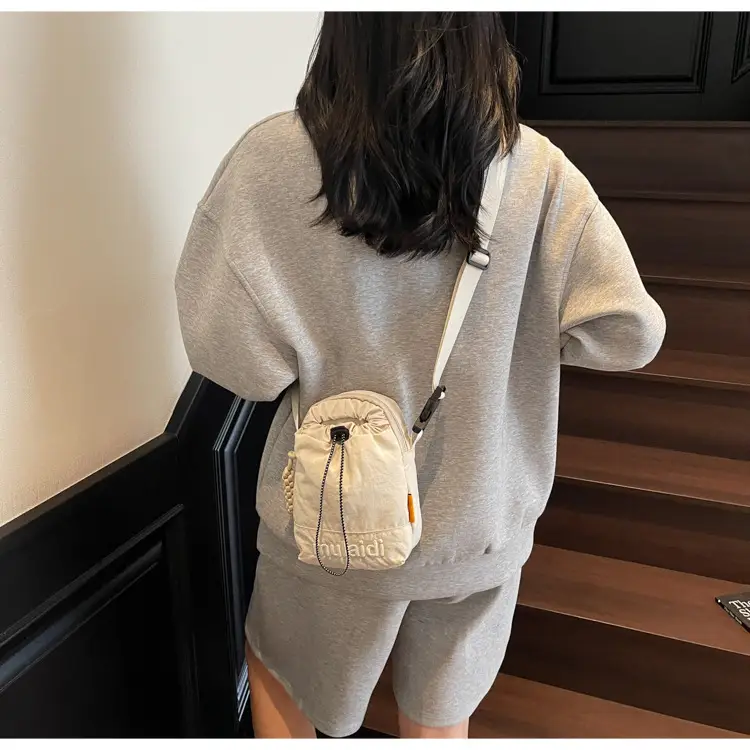 Waterproof Mobile Phone Bag for Women 2025 Summer — feature 37