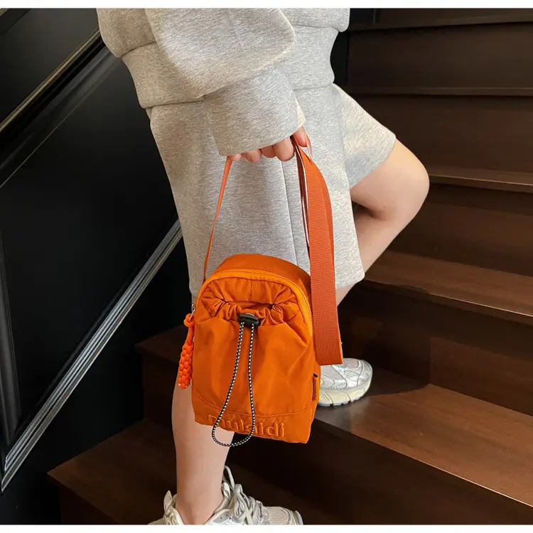 Waterproof Mobile Phone Bag for Women 2025 Summer — feature 40
