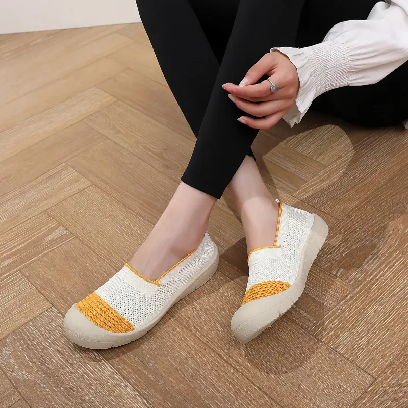 Shoes for Women in Summer New Style Versatile Casual Fly-Woven Mesh Breathable Thick-Soled Soft-Soled Non-Tiring Foot-Slip Mom Shoes - Image 7