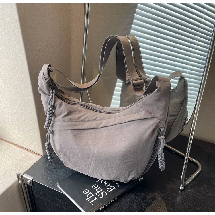 Women Crossbody Bag Large Capacity Beige Leather — feature 28