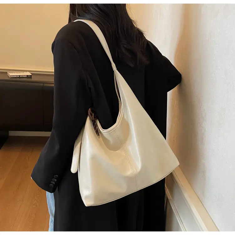 Brown Leather Shoulder Bag for Women 2025 Autumn Winter — feature 13