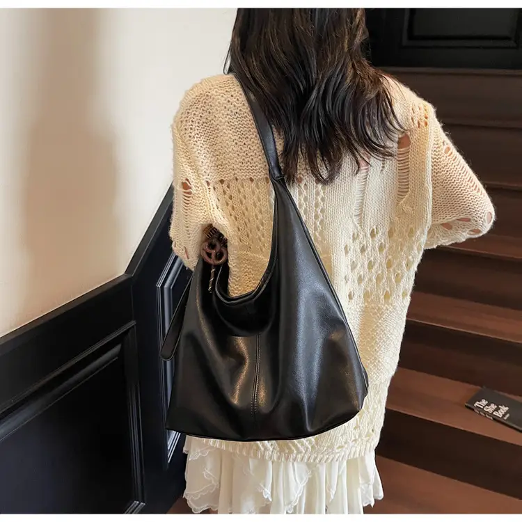 Brown Leather Shoulder Bag for Women 2025 Autumn Winter — feature 23