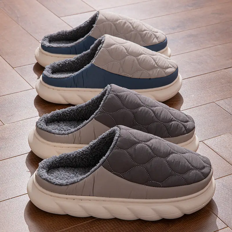 Men's Winter Large Size Comfortable Thick Plush Home Anti-Dirty Anti-Slip Cotton Slippers for Men with Non-Stinky Feet and Warm Cotton Slippers for Men in Autumn and Winter