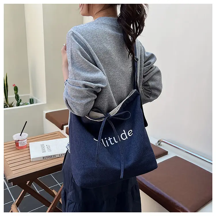 Women Crossbody Bag Korean Style Large Capacity Navy White — feature 19