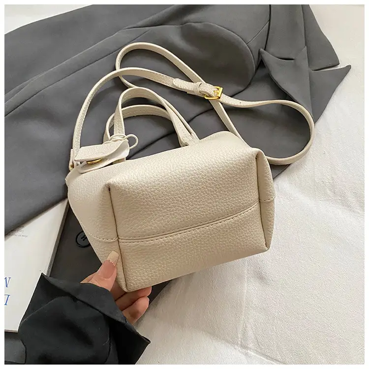Korean Style Pebbled Handbag Bucket Bag for Women 2025 — feature 12