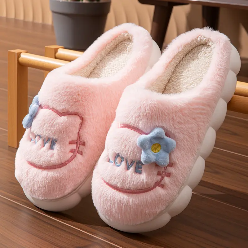 Cartoon Embroidered Maternity Slippers for Women, Autumn and Winter Indoor Warm Plush Thick-Soled Cotton Slippers - Image 5