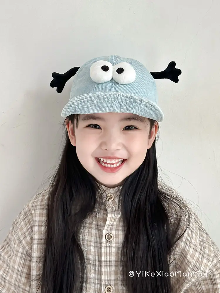 Blue Duck Cap for Girls Sun Hat with Eye Design — feature 10